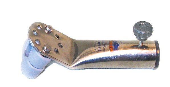 Zászlórúd tartó – Reling tartó